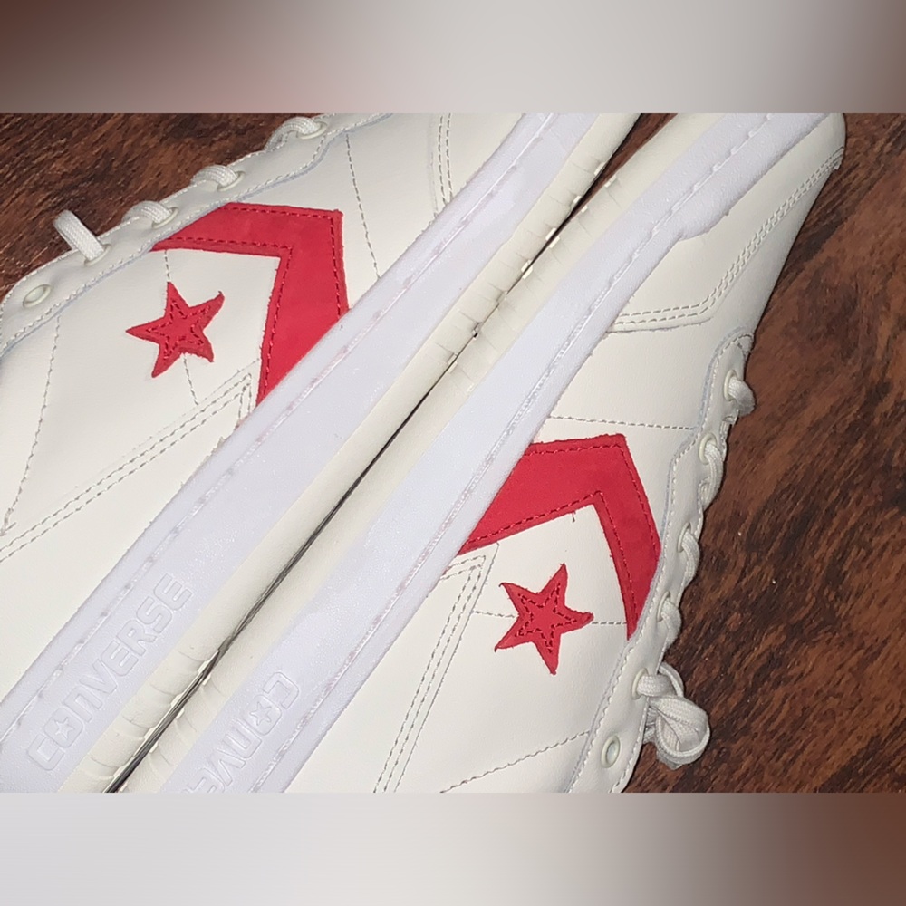 Converse - Picture 14 of 16